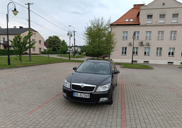 Skoda Octavia cena 24900 przebieg: 243700, rok produkcji 2011 z Pisz małe 154